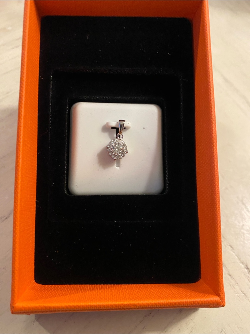 925 Moissanite 0.75CTW  pendant